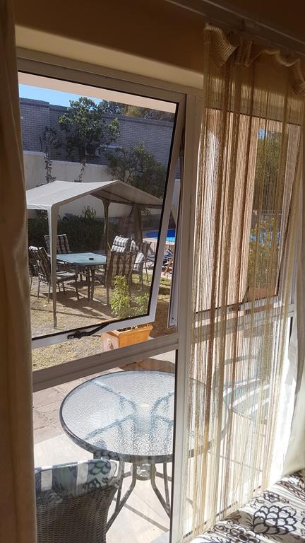 Natalie Guesthouse Bloubergstrand Esterno foto